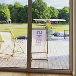 Airpark-lodge Vakantiehuis Lärz