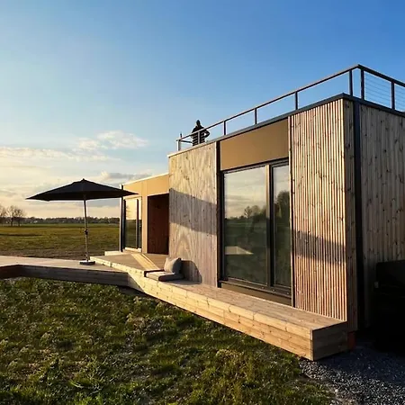 Airpark-lodge Feriehus *
