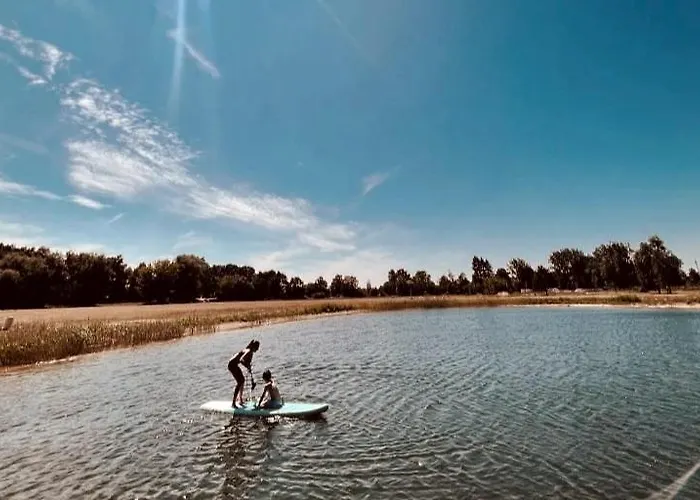 Дом отдыха Airpark-lodge Larz